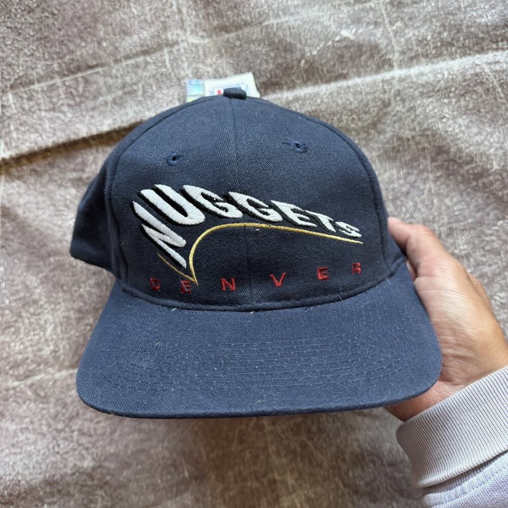 NWT Men's Vintage 90's NBA Denver Nuggets Navy Blue Spell Out Snapback Hat Cap